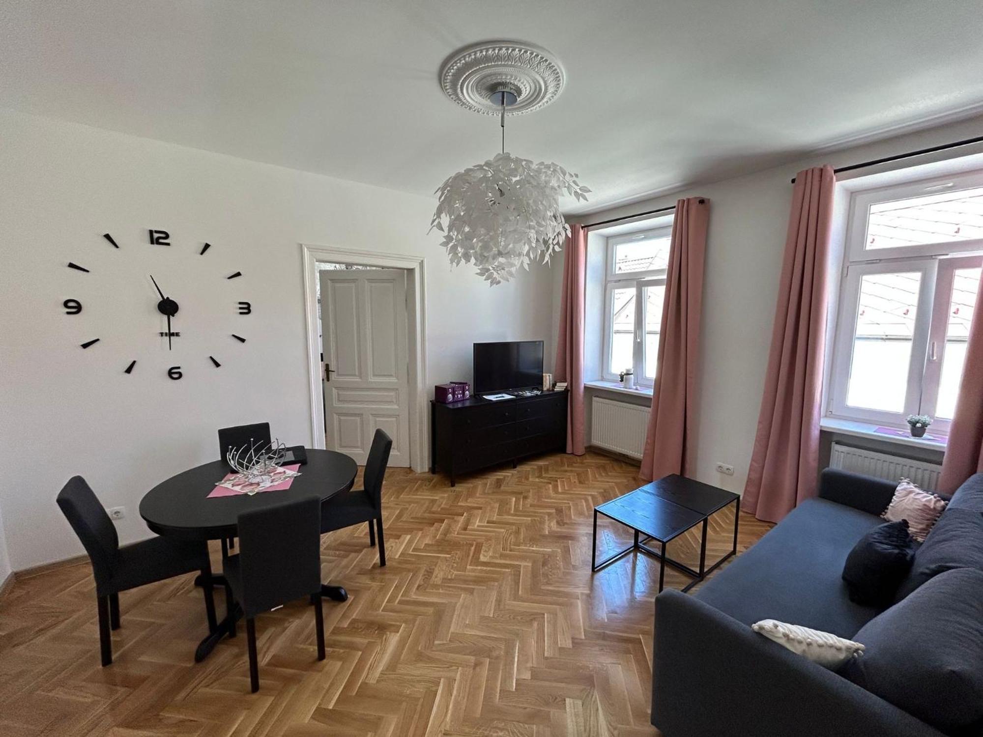 Revliving Apartments Eggenburg Экстерьер фото