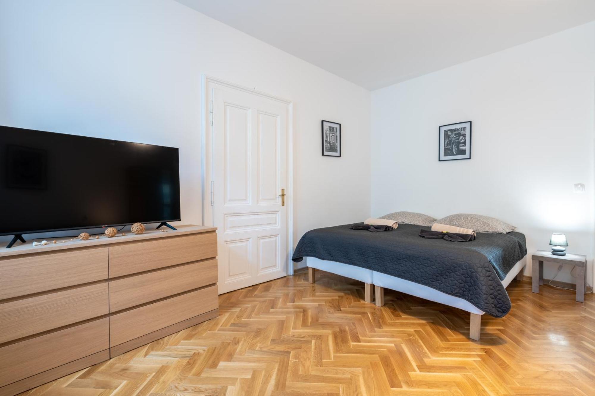 Revliving Apartments Eggenburg Экстерьер фото